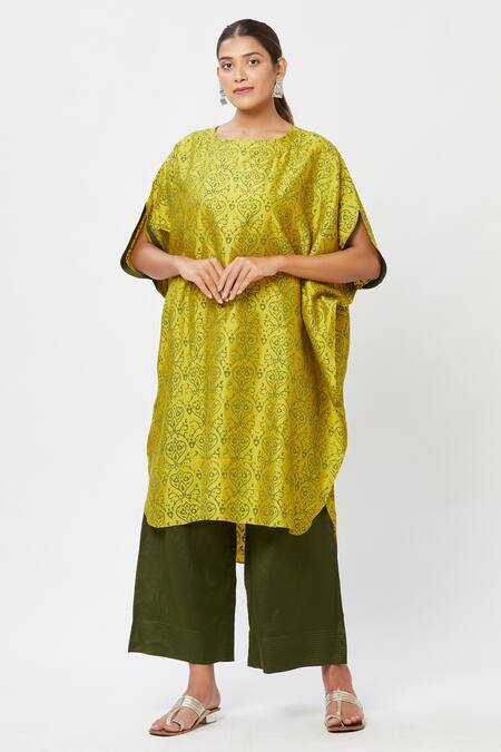 Rachana Ved Green Printed U Neck Kurta And Pant Set  