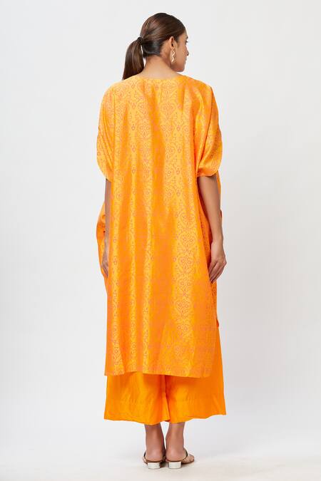 Rachana Ved Asymmetric Kurta & Pant Set 