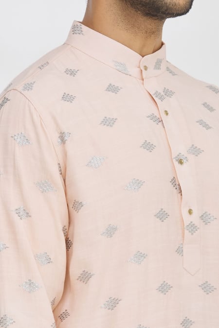 Shop Aham-Vayam Peach Cotton Sequin And Thread Kurta & Pant Set Online at Aza Fashions Shop_Aham-Vayam_Peach Cotton Sequin And Thread Kurta & Pant Set _Online_at_Aza_Fashions