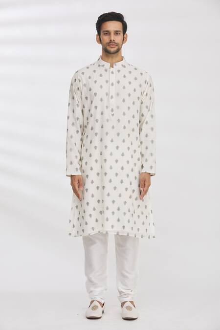 Aham-Vayam White Cotton Sequin And Thread Kurta & Pant Set Online at Aza Fashions Aham-Vayam_White Cotton Sequin And Thread Kurta & Pant Set _Online_at_Aza_Fashions