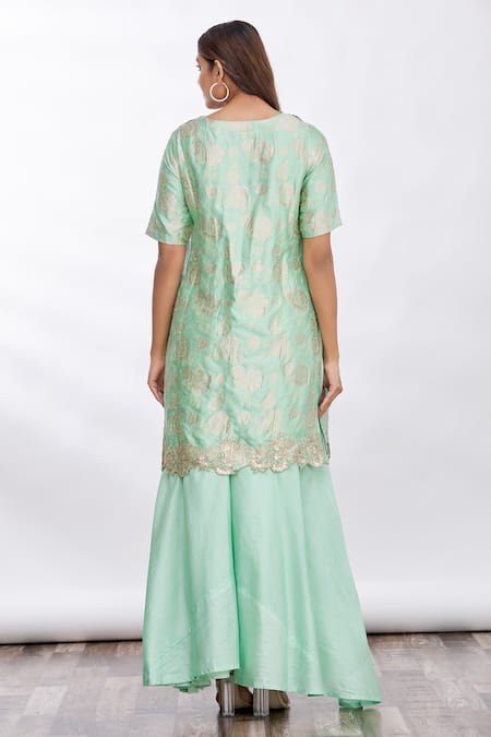 Shop MathilI'S Green Embellished Floral Motifs Square Neck Kurta And Palazzo Set at Aza Fashions Shop_MathilI'S_Green Embellished Floral Motifs Square Neck Kurta And Palazzo Set _at_Aza_Fashions