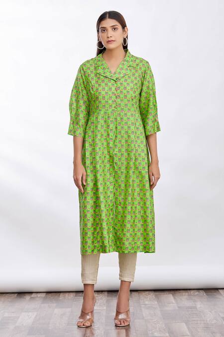 MathilI'S_Green Printed Floral And Bird Motifs Notched Lapel Collar Tunic _Online_at_Aza_Fashions