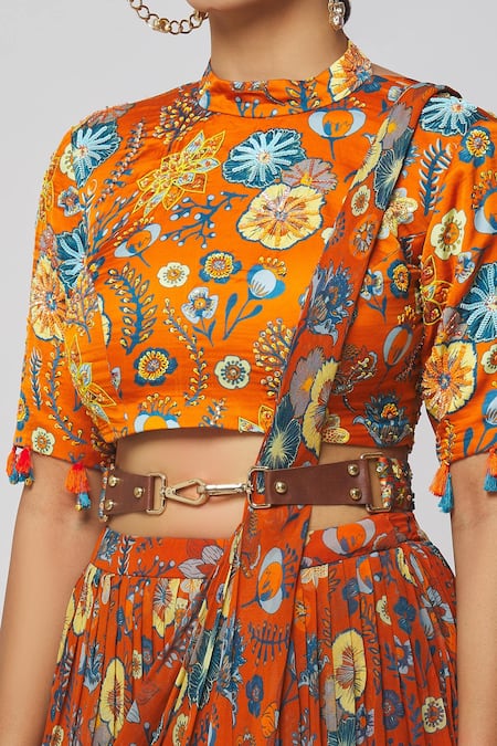 Buy_Diyarajvvir_Orange Georgette, Modal, Linen Sequins, Printed Pre-draped Saree With Blouse _Online_at_Aza_Fashions