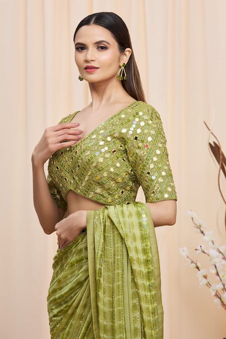 Shop Yoshita Couture Green V Neck Verdaria Tie Dye Saree With Blouse Online at Aza Fashions Shop_Yoshita Couture_Green V Neck Verdaria Tie Dye Saree With Blouse _Online_at_Aza_Fashions