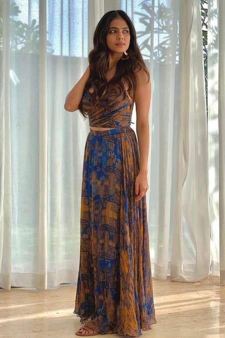 Saaksha & Kinni Blue Chiffon Printed Maxi Skirt 