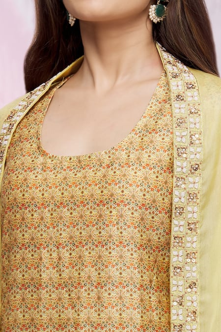 Petticoat Lane By Divya Yellow Organza, Chanderi Floral Motifs Cape Open, Kurta Cowl Drape With at Aza Fashions Petticoat Lane By Divya_Yellow Organza, Chanderi Floral Motifs Cape Open, Kurta Cowl Drape With _at_Aza_Fashions