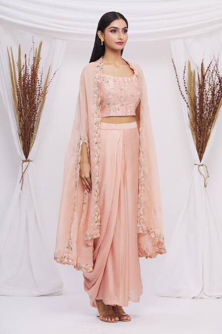 Surbhi Shah_Peach Organza Floral Motifs Blouse Round, Cape Embroidered With Lehenga Set_Online_at_Aza_Fashions