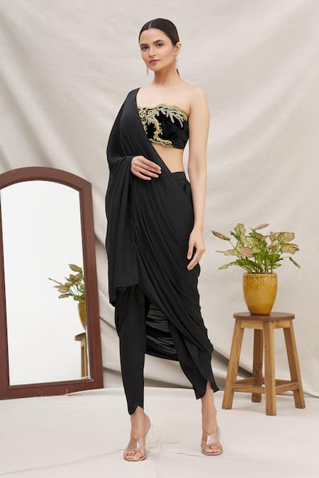 Ritzfashion - Pant Saree style😍A new way to drape Saree... | Facebook