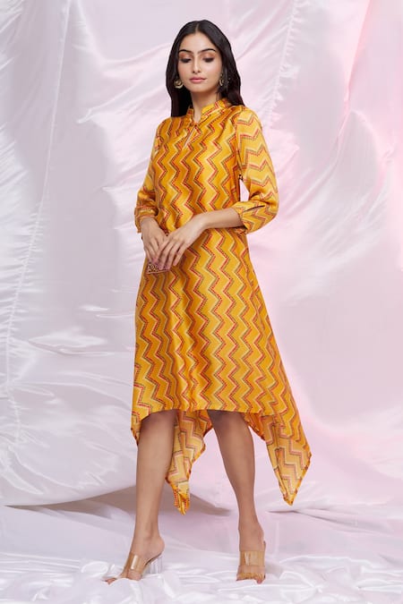 Buy_Punit Balana_Yellow Silk Satin Bandhani Print, Patch Work Mandarin Collar Chevron Tunic _Online_at_Aza_Fashions