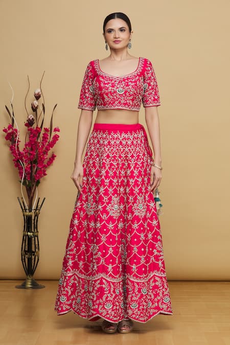 Anupraas By Nishant And Rahul_Red Floral Motifs Leaf Neck Embroidered Bridal Lehenga Set _Online_at_Aza_Fashions