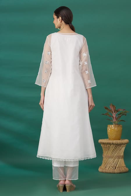 Asaga Embroidered Flared Kurta Pant Set 