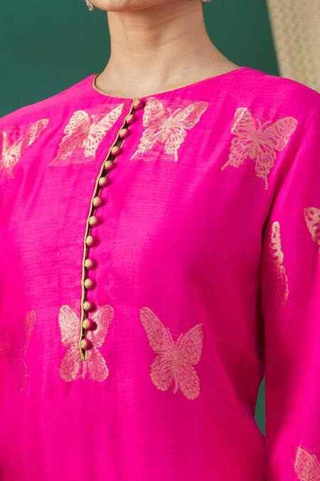 Rar Studio Pink Butterfly Embroidered Tunic at Aza Fashions Rar Studio_Pink Butterfly Embroidered Tunic_at_Aza_Fashions
