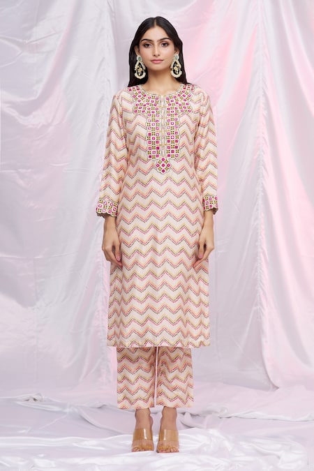 Punit Balana_Pink Chanderi Silk Geometric, Mirror , Thread Bandhani Print Kurta Set _Online_at_Aza_Fashions