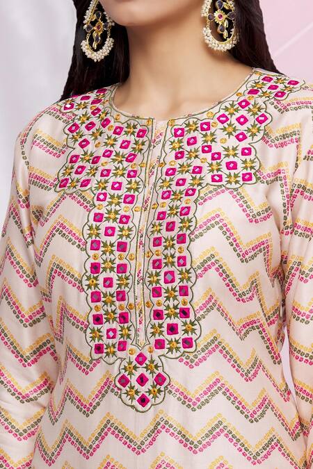 Shop_Punit Balana_Pink Chanderi Silk Geometric, Mirror , Thread Bandhani Print Kurta Set _Online_at_Aza_Fashions
