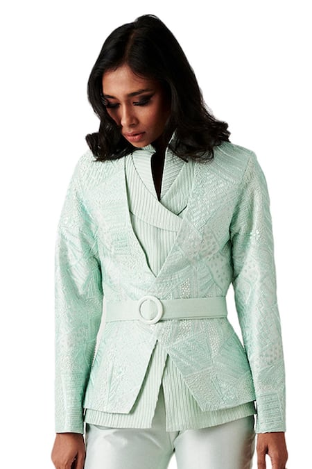 The Juni Embellished Denim Jacket In Light Wash Curves • Impressions Online  Boutique
