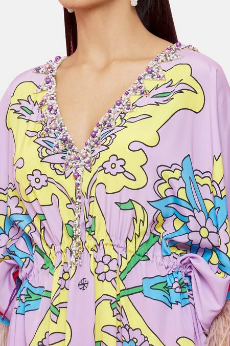 Pria Kataria Puri Purple Crepe Embellished Floral V Neck Pattern Kaftan at Aza Fashions Pria Kataria Puri_Purple Crepe Embellished Floral V Neck Pattern Kaftan _at_Aza_Fashions