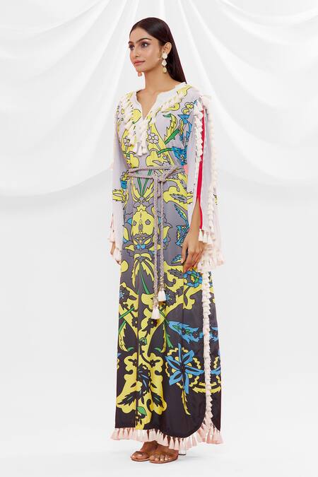 Pria Kataria Puri Black Crepe Floral Notched Pattern Dress Online at Aza Fashions Pria Kataria Puri_Black Crepe Floral Notched Pattern Dress _Online_at_Aza_Fashions