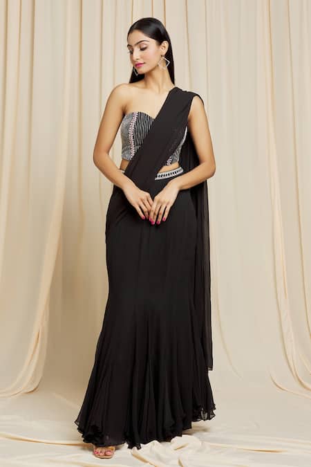 Buy Izzumi Mehta Black Georgette Stripe Sweetheart Neck Embroidered Pre-draped Skirt Saree Online at Aza Fashions Buy_Izzumi Mehta_Black Georgette Stripe Sweetheart Neck Embroidered Pre-draped Skirt Saree _Online_at_Aza_Fashions
