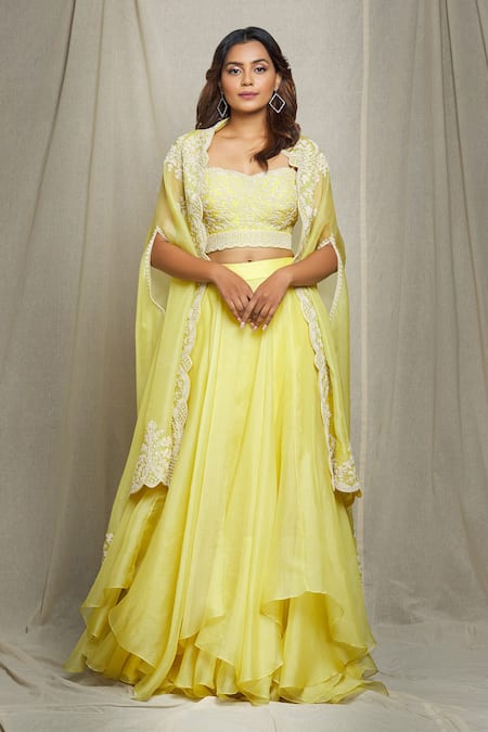 Anushree Reddy - Traditional & so elegant in a custom... | Facebook