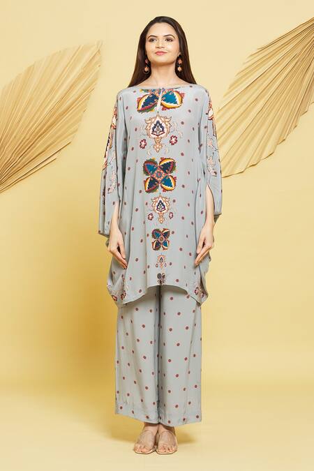 Rajat K Tangri Gray Boat Neck Floral Kaftan Tunic And Pant Set Online at Aza Fashions Rajat K Tangri_Gray Boat Neck Floral Kaftan Tunic And Pant Set _Online_at_Aza_Fashions