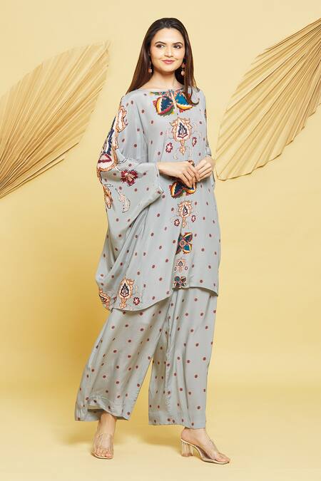 Buy Rajat K Tangri Gray Boat Neck Floral Kaftan Tunic And Pant Set Online at Aza Fashions Buy_Rajat K Tangri_Gray Boat Neck Floral Kaftan Tunic And Pant Set _Online_at_Aza_Fashions