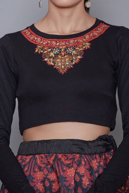 RI.Ritu Kumar Black Poly Dupion Round Printed Lehenga Set at Aza Fashions RI.Ritu Kumar_Black Poly Dupion Round Printed Lehenga Set _at_Aza_Fashions