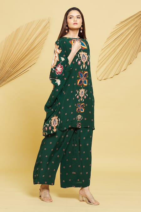 Buy Rajat K Tangri Green Boat Neck Abstract Floral Kaftan And Pant Set Online at Aza Fashions Buy_Rajat K Tangri_Green Boat Neck Abstract Floral Kaftan And Pant Set _Online_at_Aza_Fashions