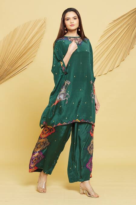Buy Rajat K Tangri Green Boat Neck Mughal Horse Pattern Kaftan And Pant Set Online at Aza Fashions Buy_Rajat K Tangri_Green Boat Neck Mughal Horse Pattern Kaftan And Pant Set _Online_at_Aza_Fashions