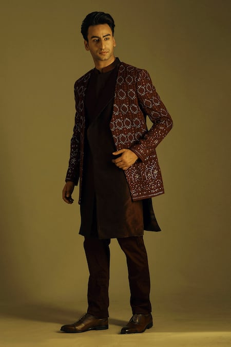 Buy Soniya G Maroon Lucknowi Jacket And Kurta Set Online at Aza Fashions Buy_Soniya G_Maroon Lucknowi Jacket And Kurta Set _Online_at_Aza_Fashions