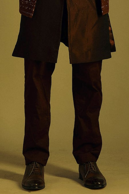 Shop Soniya G Maroon Lucknowi Jacket And Kurta Set Online at Aza Fashions Shop_Soniya G_Maroon Lucknowi Jacket And Kurta Set _Online_at_Aza_Fashions