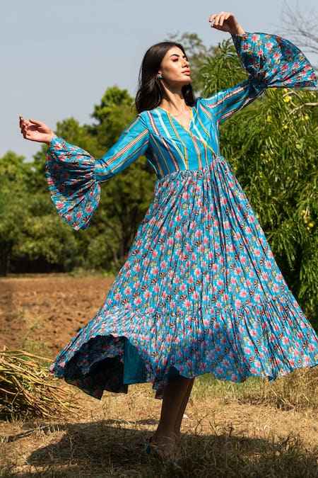 Rang Swati Vijaivargie Blue Silk Chanderi V Neck Printed Dress 