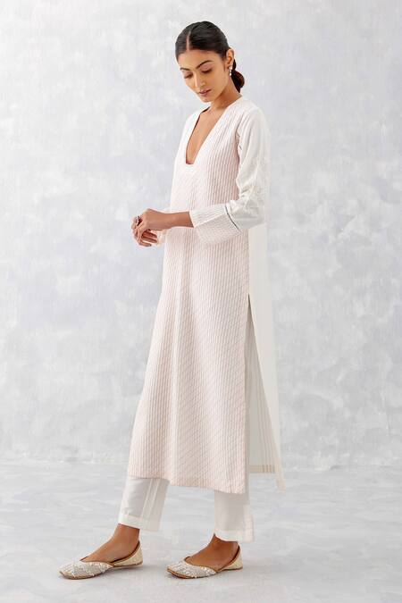 Devnaagri Ivory Cotton, Organza, Embroidery Pintucked Kurta Straight Pant Set Online at Aza Fashions Devnaagri_Ivory Cotton, Organza, Embroidery Pintucked Kurta Straight Pant Set _Online_at_Aza_Fashions