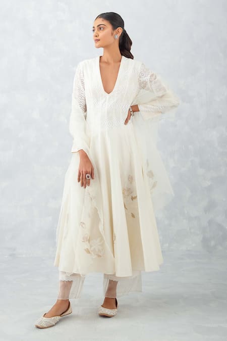 Devnaagri Ivory Chanderi, Silk Organza Embroidery, Ikat Print Flared Anarkali Palazzo Set Online at Aza Fashions Devnaagri_Ivory Chanderi, Silk Organza Embroidery, Ikat Print Flared Anarkali Palazzo Set _Online_at_Aza_Fashions