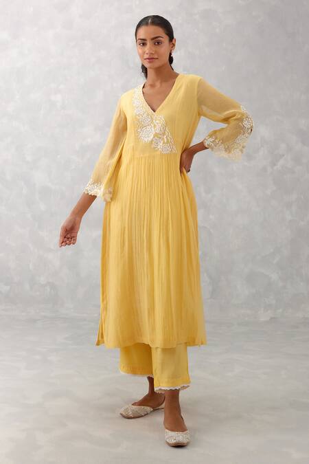 Devnaagri Yellow Chanderi, Silk Lace, Embroidery Plunge Neck Gathered Thread Kurta Set Online at Aza Fashions Devnaagri_Yellow Chanderi, Silk Lace, Embroidery Plunge Neck Gathered Thread Kurta Set _Online_at_Aza_Fashions
