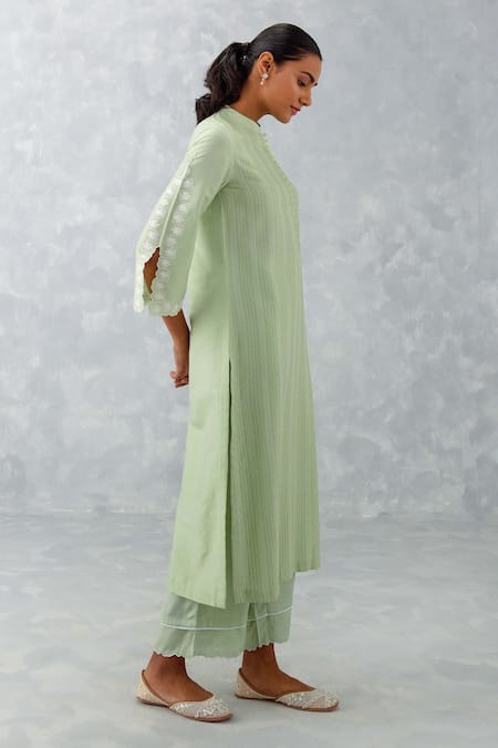 Buy Devnaagri Green Cotton, Organza, Embroidery, Cut Thread Pintucked Kurta Set Online at Aza Fashions Buy_Devnaagri_Green Cotton, Organza, Embroidery, Cut Thread Pintucked Kurta Set _Online_at_Aza_Fashions