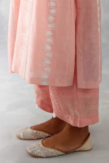 Buy_Devnaagri_Pink Chanderi And Organza Embroidered Dori Floral Block Print Kurta Set _Online_at_Aza_Fashions