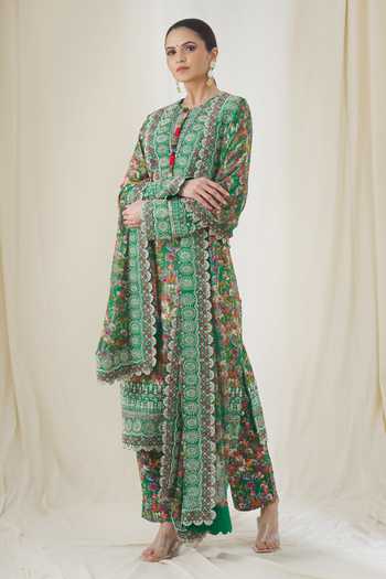 Anamika Khanna_Green Floral Pattern Kurta Pant Set_at_Aza_Fashions