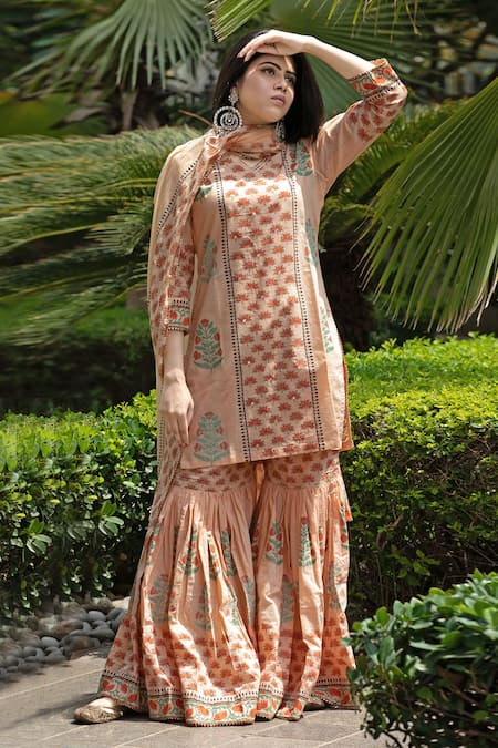 Abbaran Block Print Kurta Gharara Set 