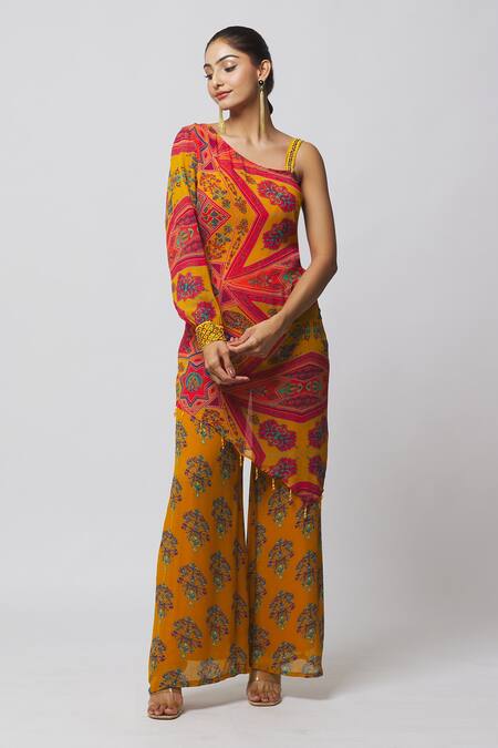 Buy Diyarajvvir Yellow Georgette, Linen Sequins, One Shoulder Printed Tunic And Flared Pant Set Online at Aza Fashions Buy_Diyarajvvir_Yellow Georgette, Linen Sequins, One Shoulder Printed Tunic And Flared Pant Set _Online_at_Aza_Fashions