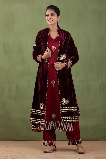 Abbaran Silk Velvet Foil Print Shawl 