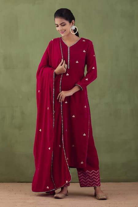 Abbaran Pink Velvet Gota Embroidered Shawl