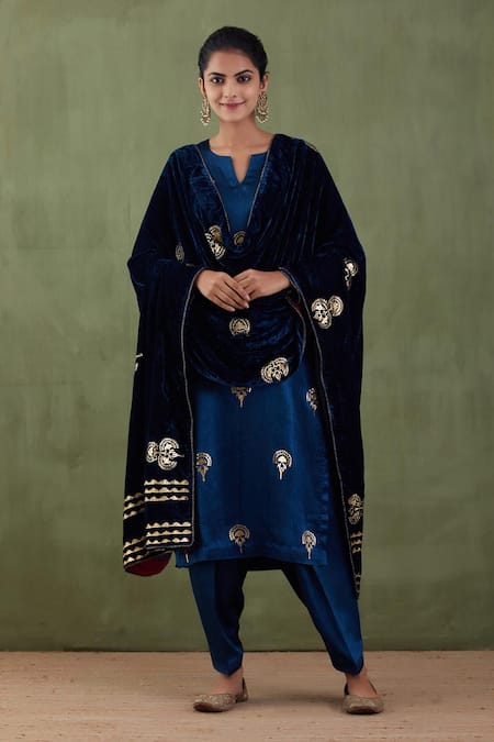 Abbaran Foil Print Kurta Set 