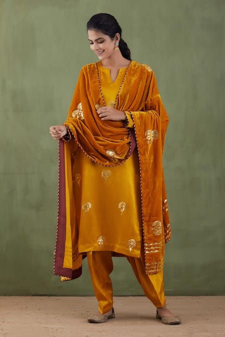 Abbaran Silk Velvet Foil Print Shawl 