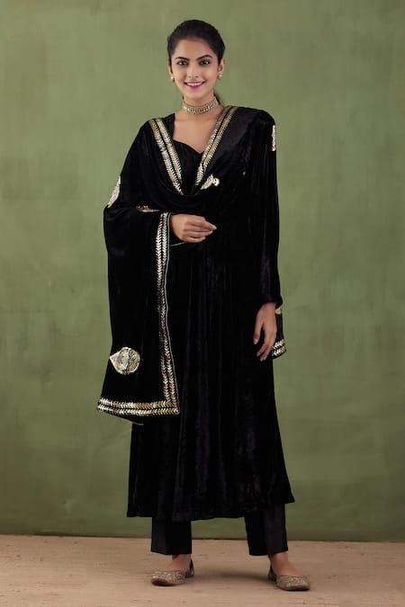 Abbaran Silk Velvet Foil Print Shawl 