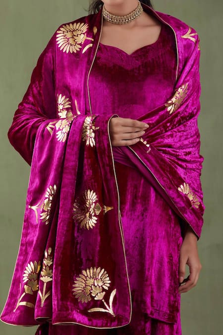 Shop_Abbaran_Purple Silk Velvet Floral Leaf Neck Kurta Set _Online_at_Aza_Fashions