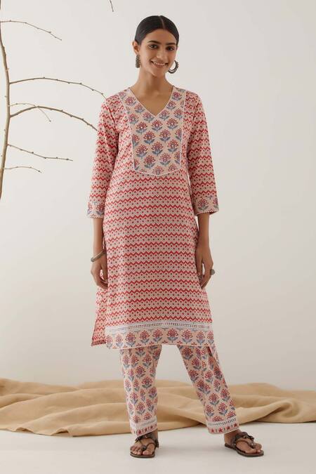 geometric print straight kurta set