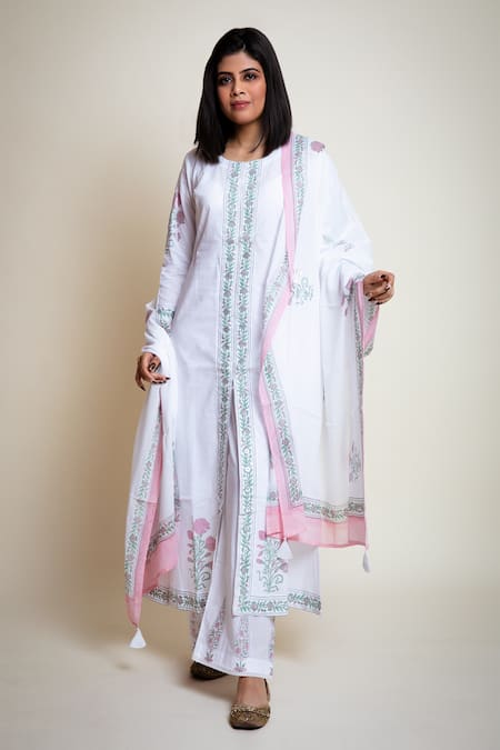 Abbaran Mughal Print Kurta Set 