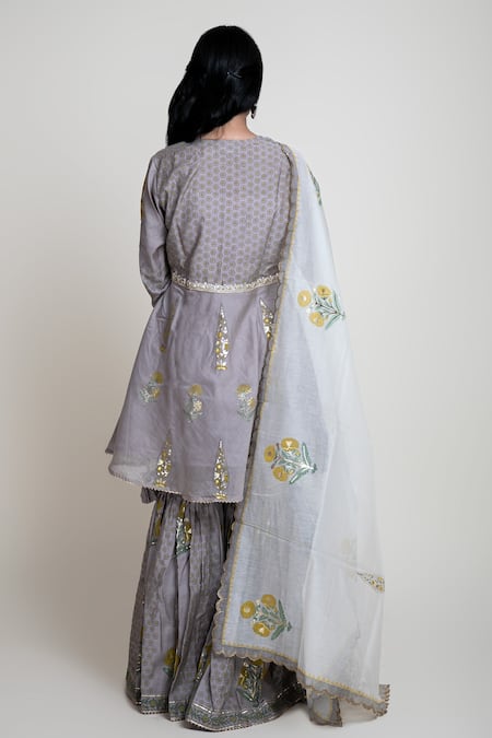 Shop Abbaran Grey Chanderi Block , Foil V Neck Kurta Gharara Set at Aza Fashions Shop_Abbaran_Grey Chanderi Block , Foil V Neck Kurta Gharara Set _at_Aza_Fashions