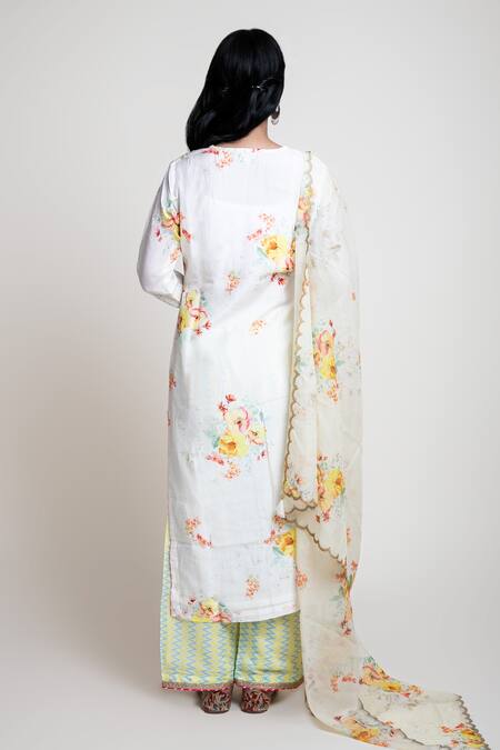 Shop Abbaran White Chanderi, Cotton Silk Digital Print Round Floral Kurta Palazzo Set at Aza Fashions Shop_Abbaran_White Chanderi, Cotton Silk Digital Print Round Floral Kurta Palazzo Set_at_Aza_Fashions