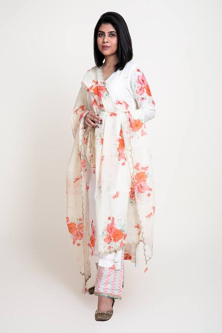 Abbaran_White Chanderi, Cotton Silk Digital Print Round Floral Kurta Palazzo Set_Online_at_Aza_Fashions